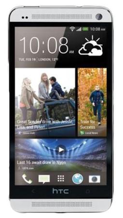 Смартфон HTC One One 32Gb Silver - Чистополь